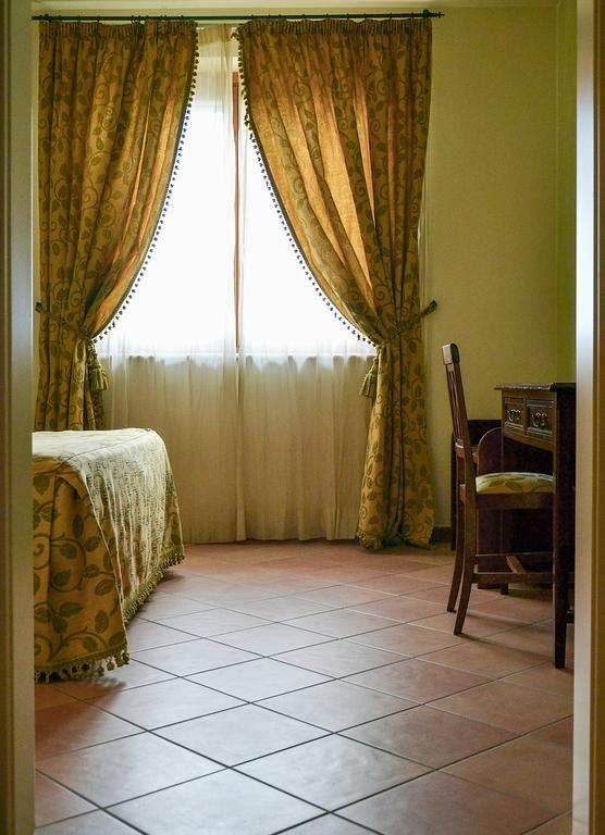 Villa Luigi Hotel & Restaurant Nuova Gestione Villa Rosa Di Martinsicuro Номер фото