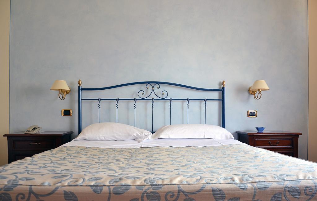 Villa Luigi Hotel & Restaurant Nuova Gestione Villa Rosa Di Martinsicuro Номер фото
