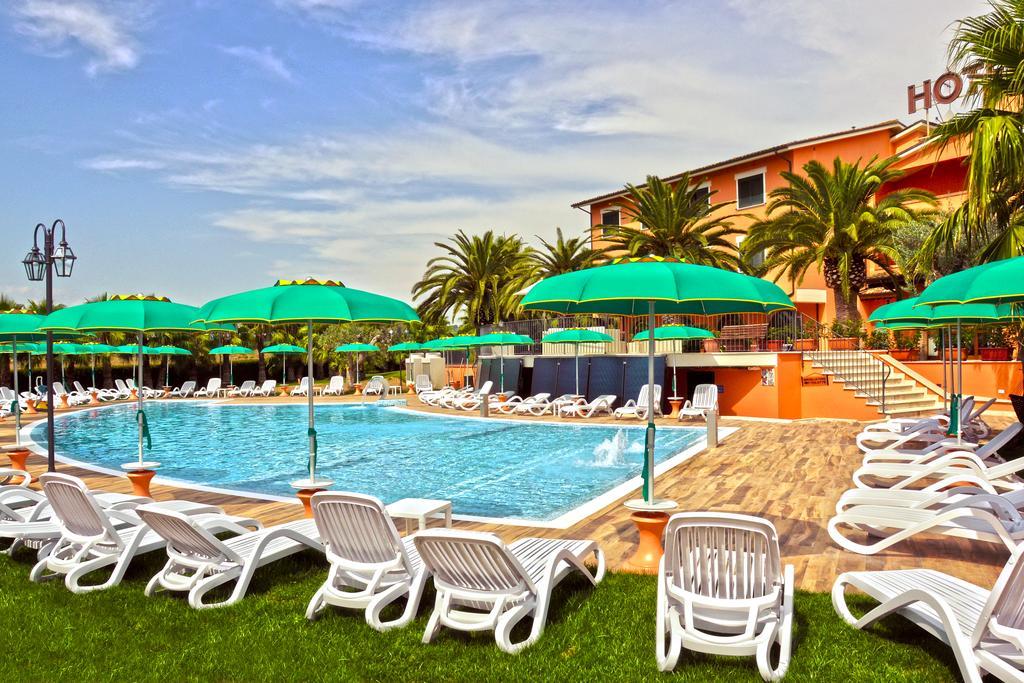 Villa Luigi Hotel & Restaurant Nuova Gestione Villa Rosa Di Martinsicuro Экстерьер фото