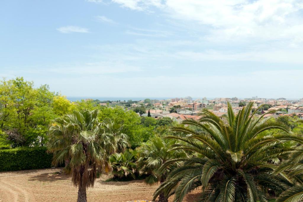 Villa Luigi Hotel & Restaurant Nuova Gestione Villa Rosa Di Martinsicuro Экстерьер фото
