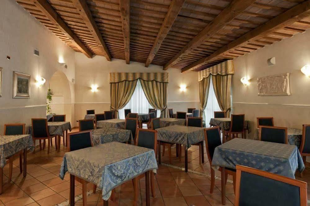 Villa Luigi Hotel & Restaurant Nuova Gestione Villa Rosa Di Martinsicuro Экстерьер фото