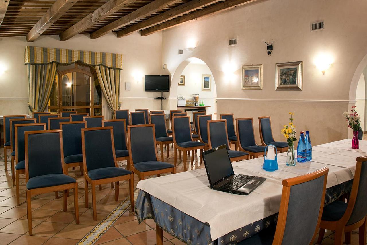 Villa Luigi Hotel & Restaurant Nuova Gestione Villa Rosa Di Martinsicuro Экстерьер фото